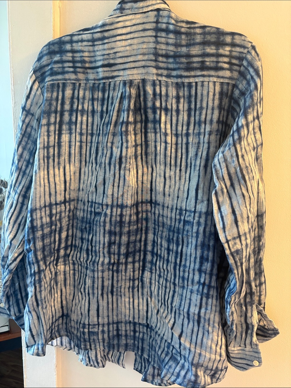 GAP Linen Tie-Dye Shirt - Picture 2 of 3